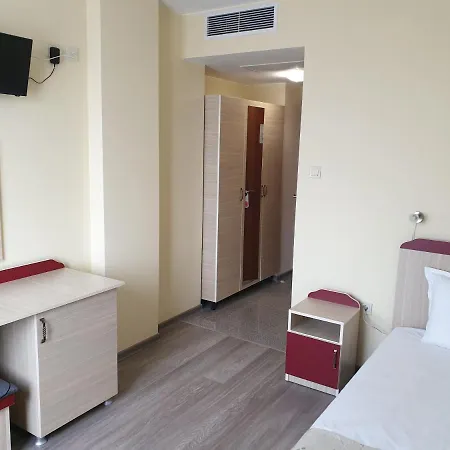 ホテル Puldin Coop 2*